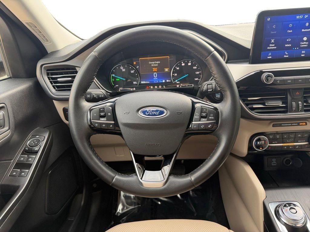 Used 2021 Ford Escape SEL w/ Class II Trailer Tow Package image 18