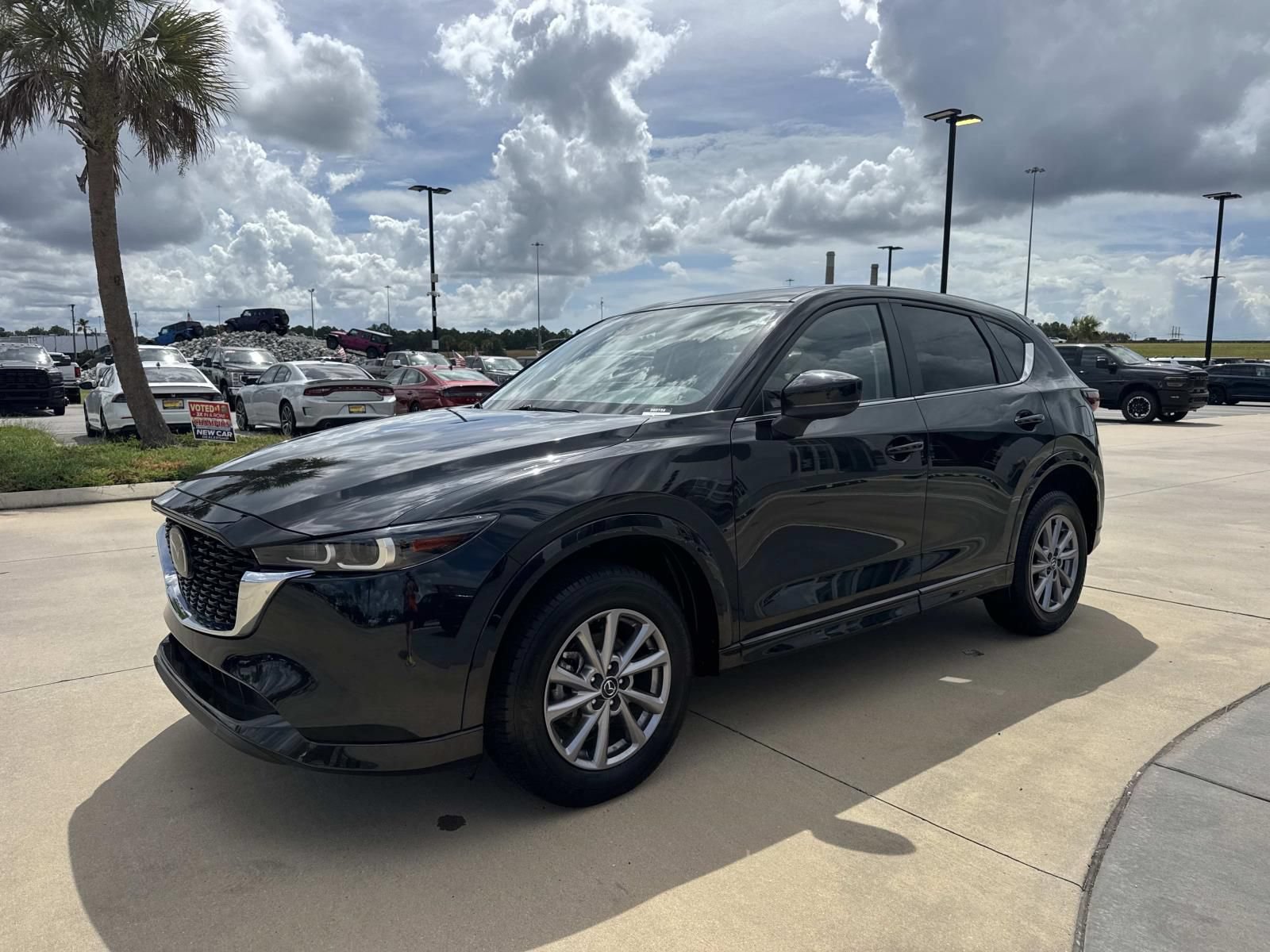 Used 2025 MAZDA CX-5 AWD 2.5 S w/ Preferred Package image 3