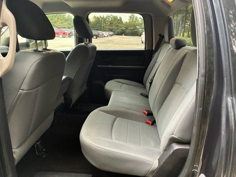 Used 2014 RAM 2500 Tradesman w/ Chrome Appearance Group AWD/4WD image 23