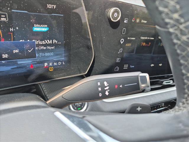 Used 2026 Chevrolet Equinox LT AWD/4WD image 10