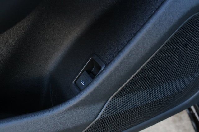 New 2026 Audi A6 Prestige AWD/4WD image 9