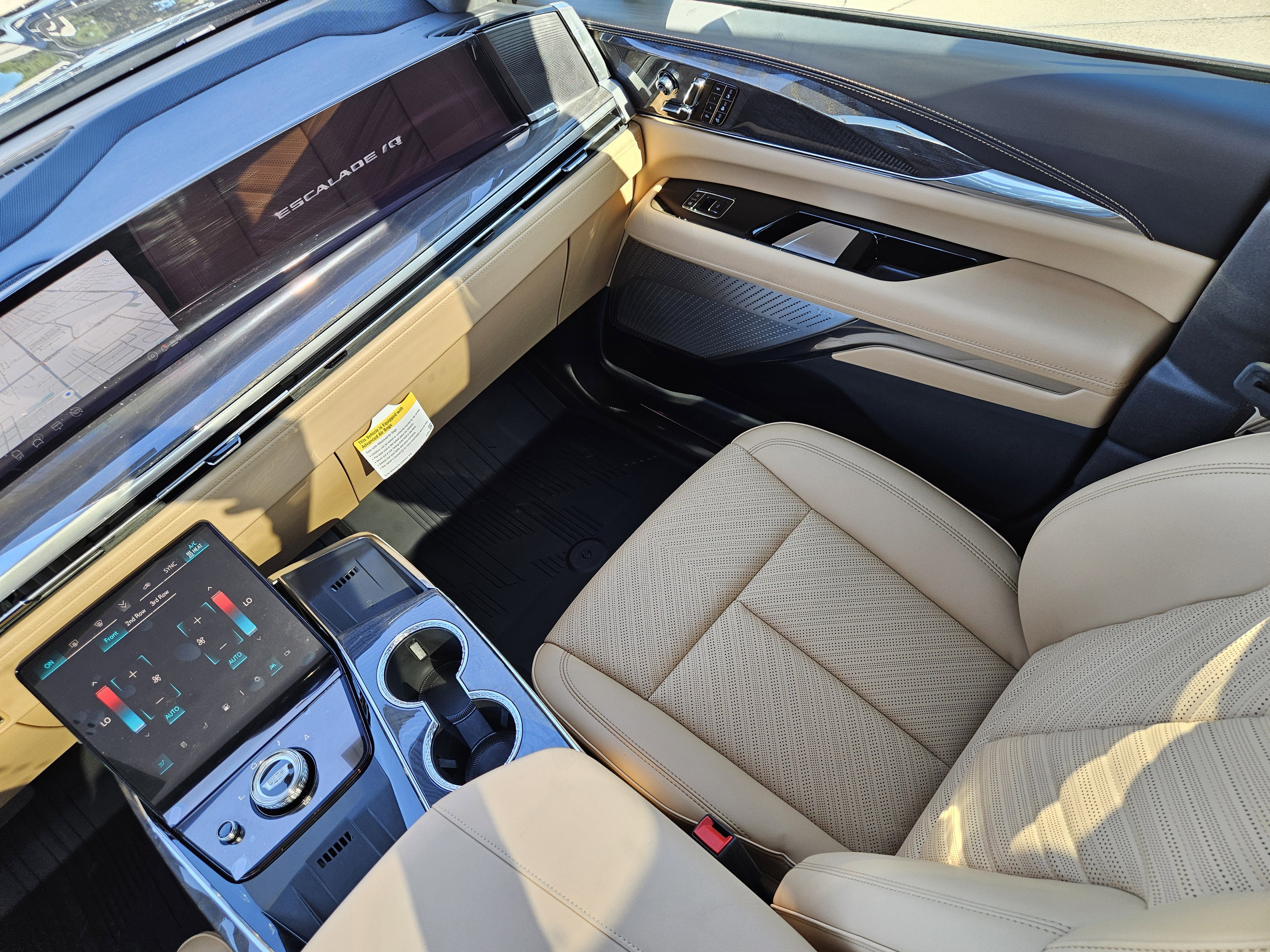 New 2026 Cadillac Escalade IQ Sport 2 w/ LPO, ONYX Package image 20