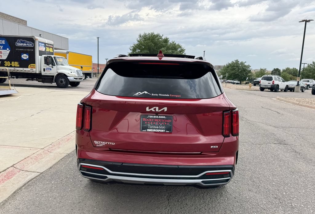 Used 2023 Kia Sorento SX AWD/4WD image 8