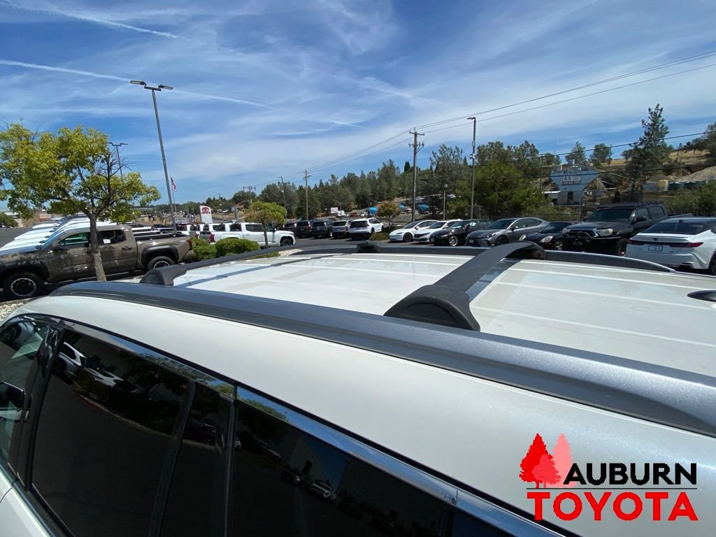 Used 2018 Honda Pilot Touring image 9