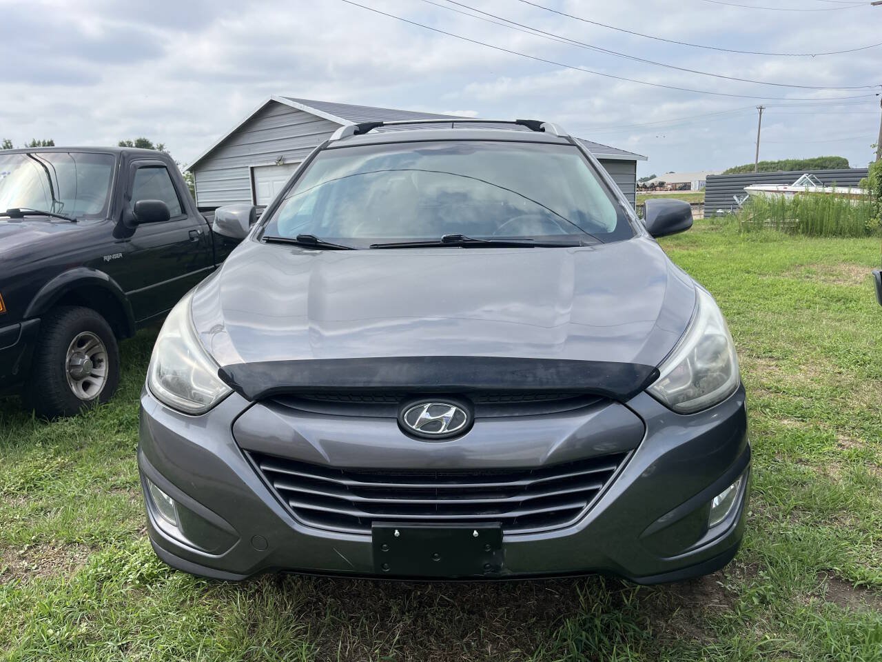 Used 2015 Hyundai Tucson SE FWD image 2