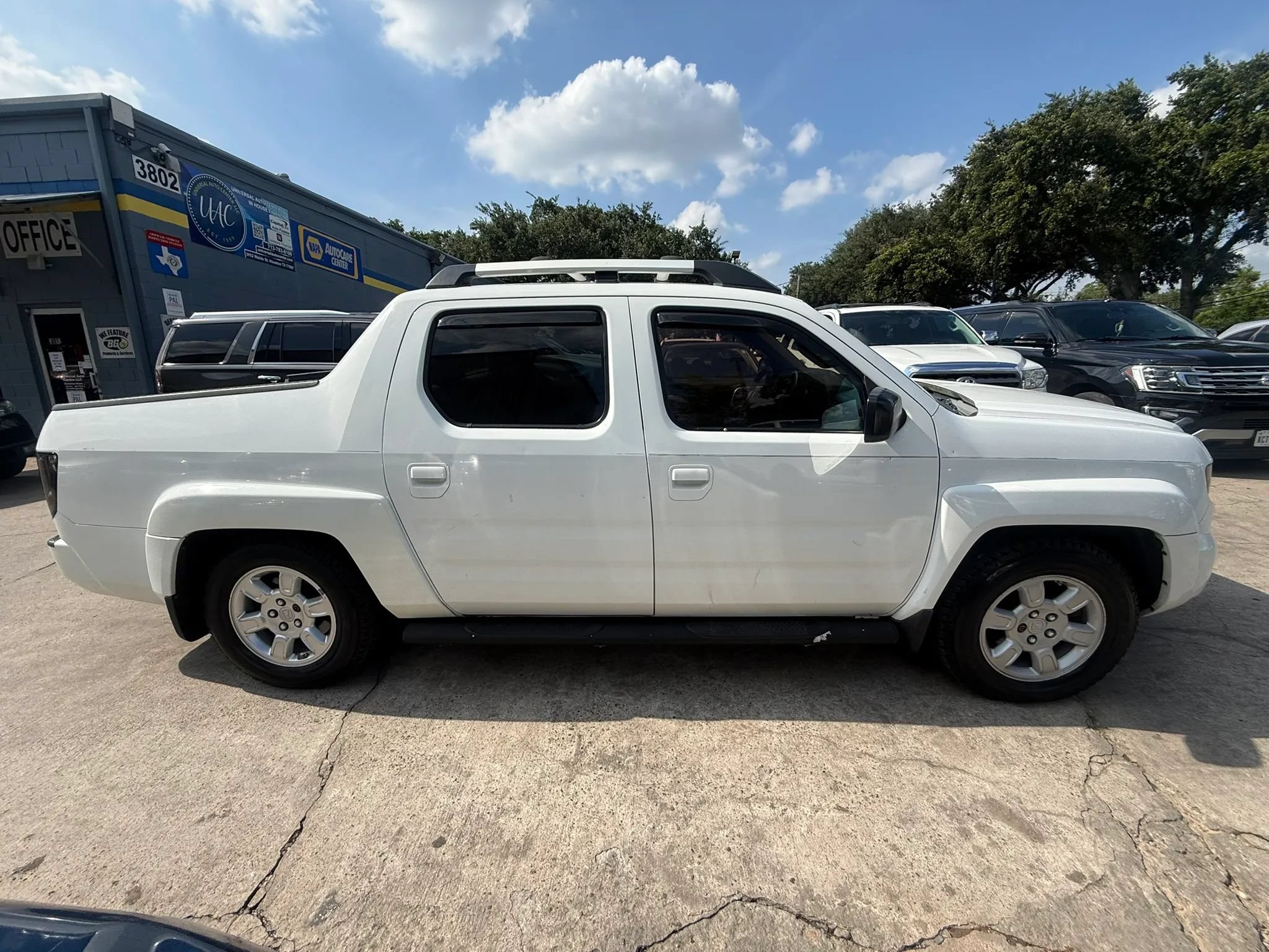 Used 2008 Honda Ridgeline RTX image 9