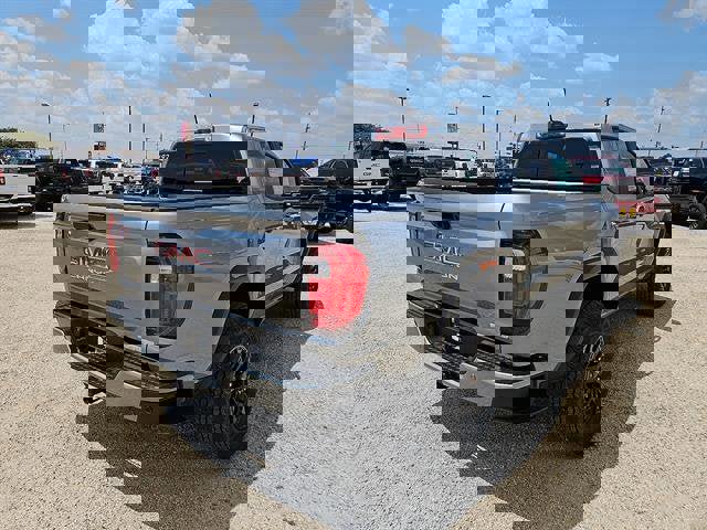 New 2026 GMC Canyon Elevation w/ Convenience Package image 5