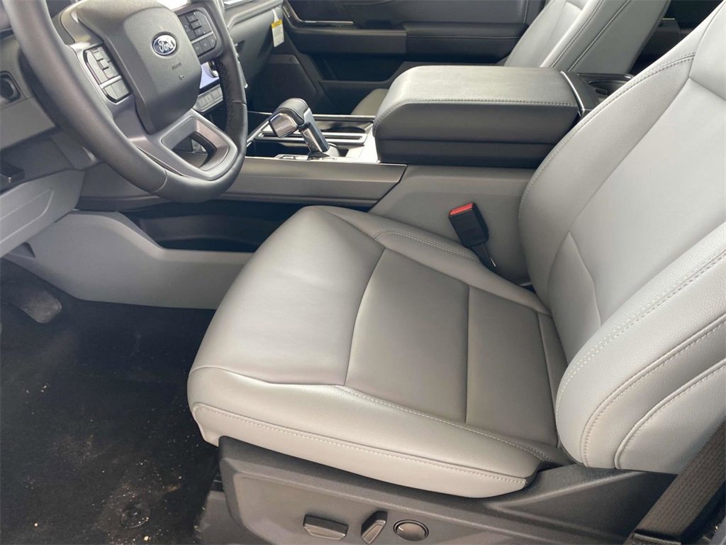 New 2025 Ford F150 Lightning Flash image 13