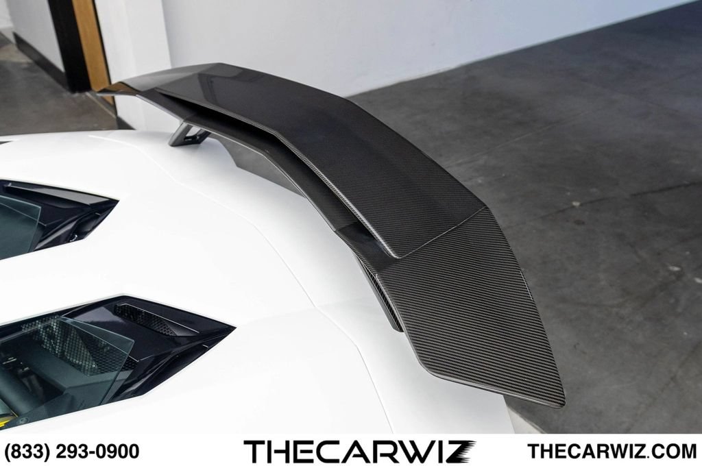 Used 2017 Lamborghini Aventador LP 700-4 AWD/4WD image 25