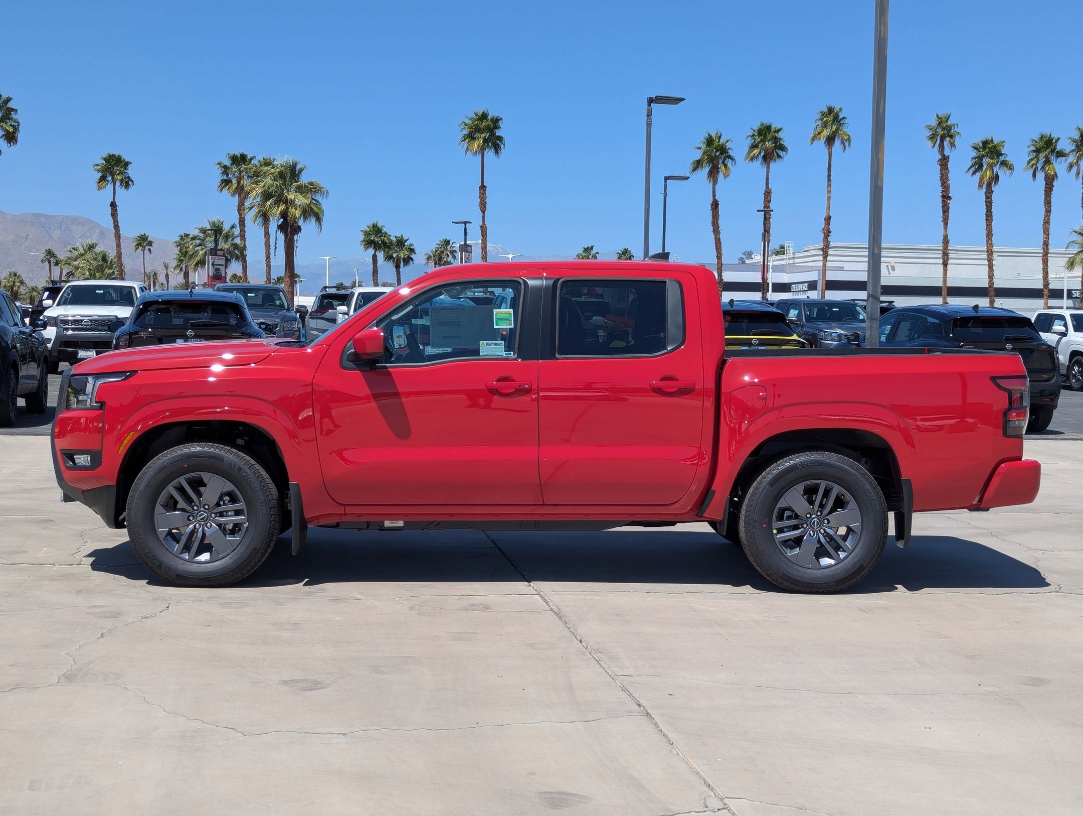 New 2025 Nissan Frontier SV w/ SV Convenience Package image 3
