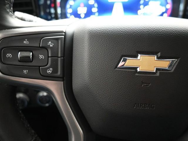 Used 2025 Chevrolet Silverado 2500 LTZ w/ LTZ Convenience Package image 28