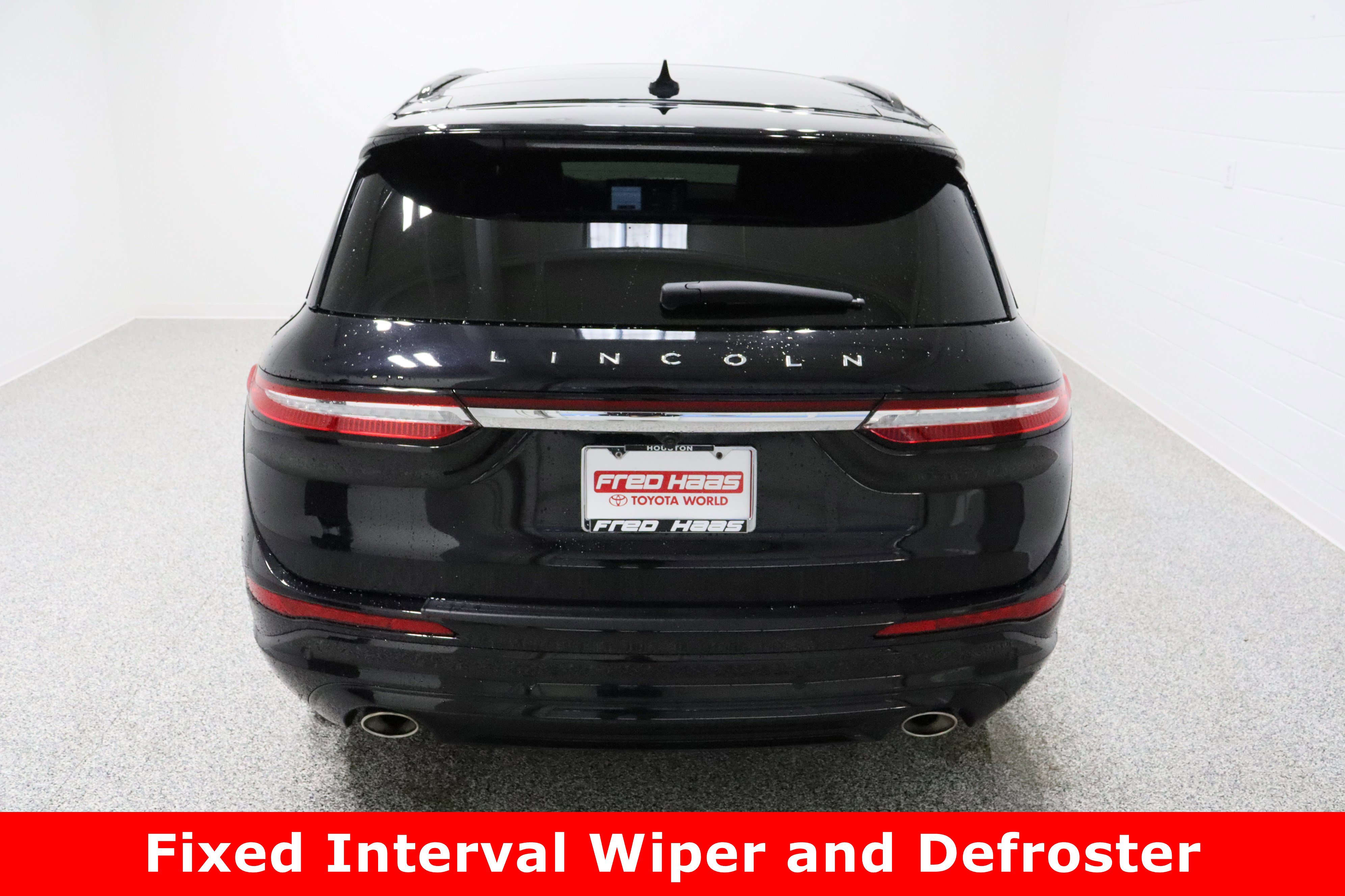 Used 2024 Lincoln Corsair Reserve w/ Equipment Group 201A image 8