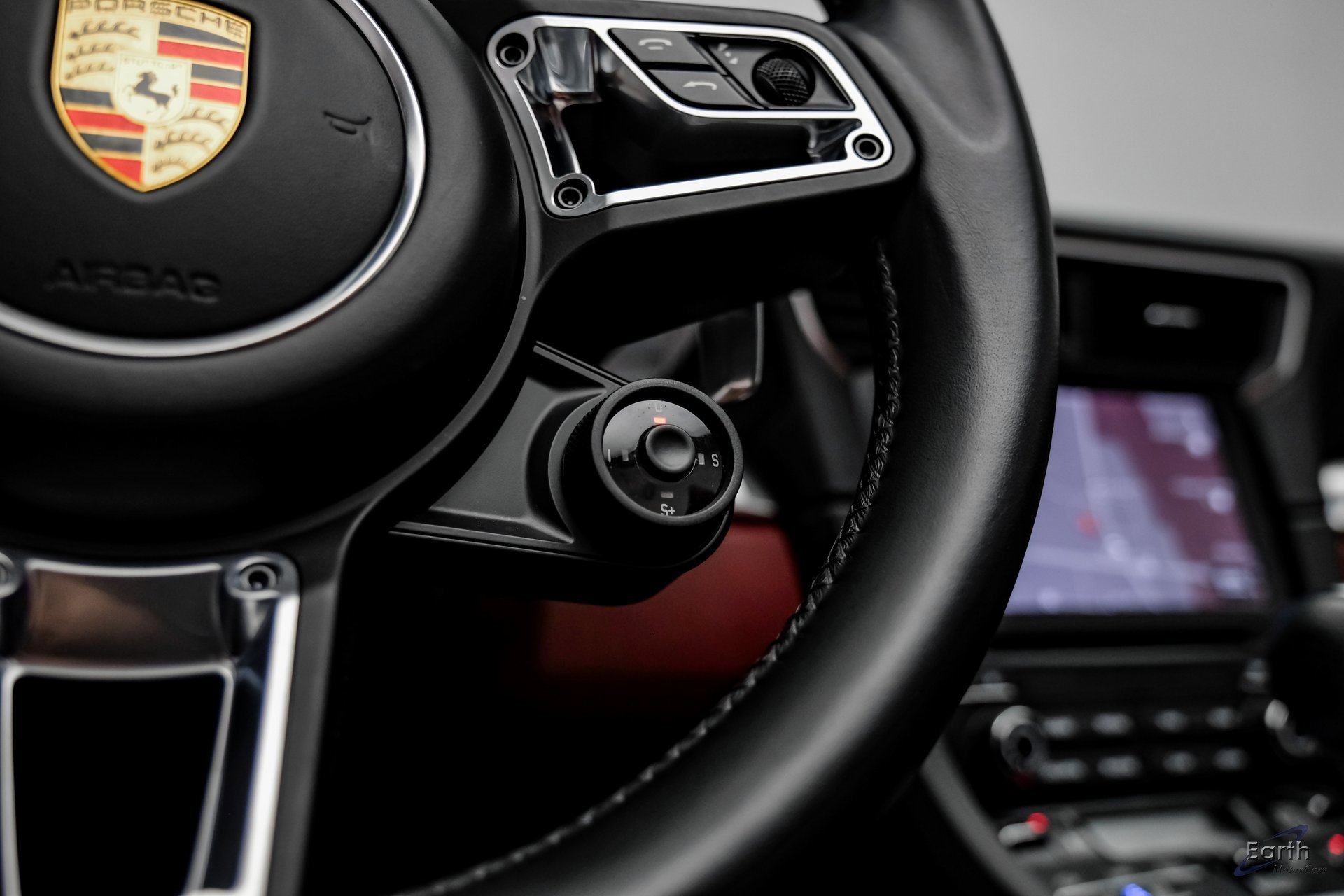 Used 2019 Porsche 911 Turbo image 46