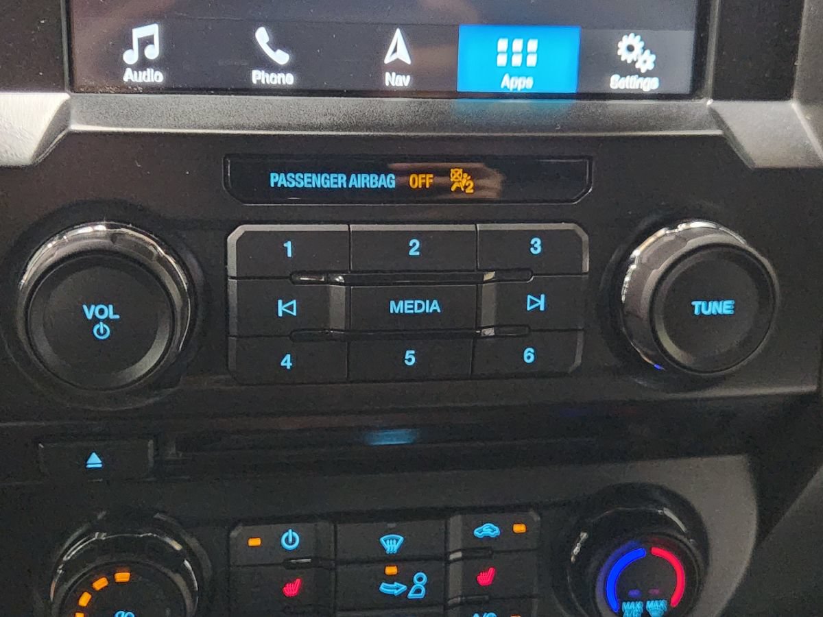 Used 2016 Ford F150 XLT w/ Equipment Group 302A Luxury RWD image 39