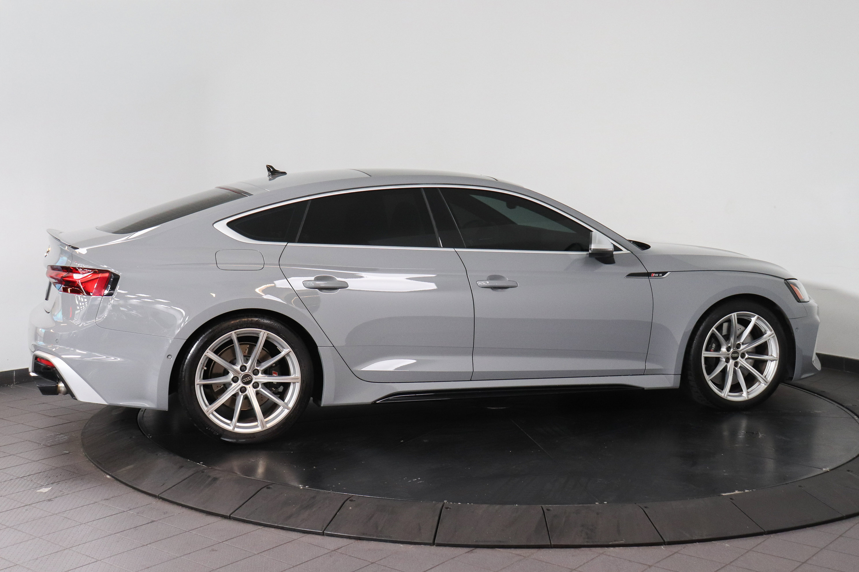 Used 2024 Audi RS 5 Sportback w/ RS Driver Assistance Package AWD/4WD image 7