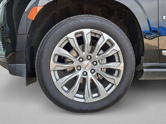 Certified 2021 GMC Yukon Denali w/ Denali Premium Package RWD image 27
