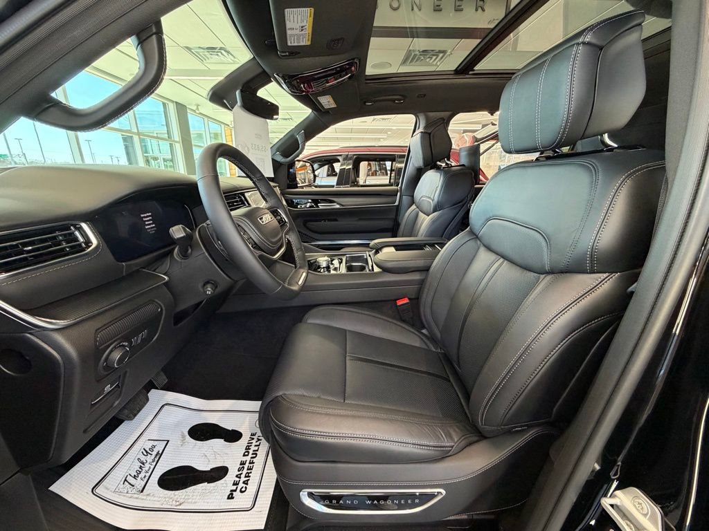New 2026 Jeep Grand Wagoneer L Summit image 4
