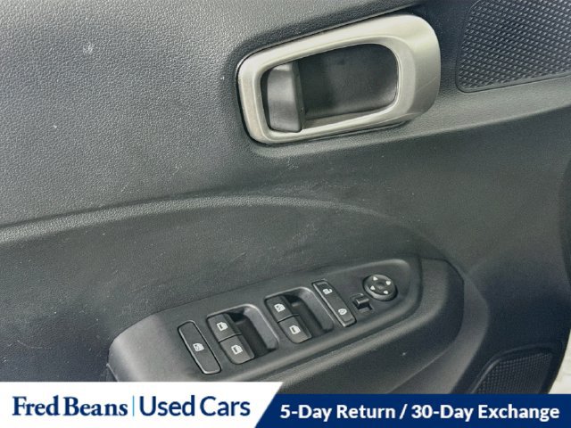 Certified 2026 Hyundai Venue SEL FWD image 24