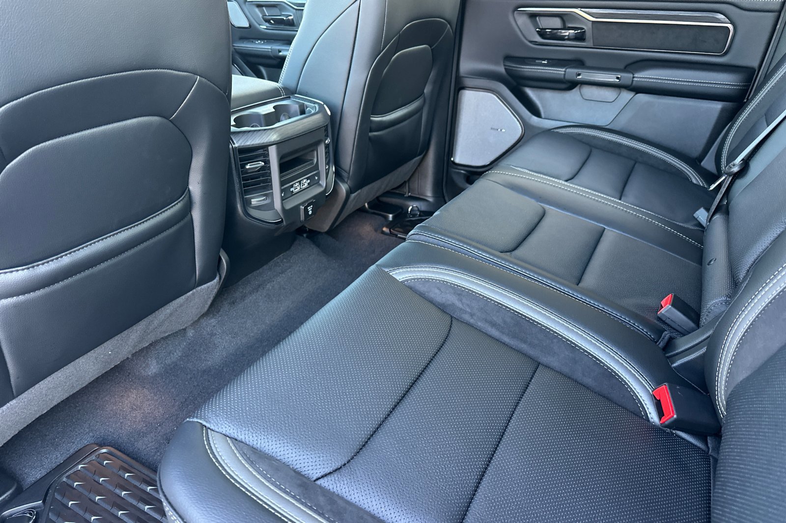 New 2026 RAM 1500 Rebel w/ G/T Package image 11