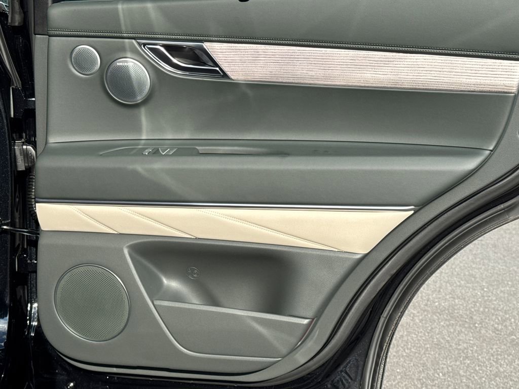 New 2026 Genesis GV80 2.5T Prestige AWD/4WD image 16