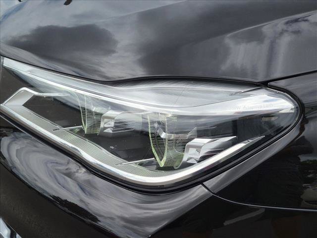 Used 2017 BMW 750i RWD image 9