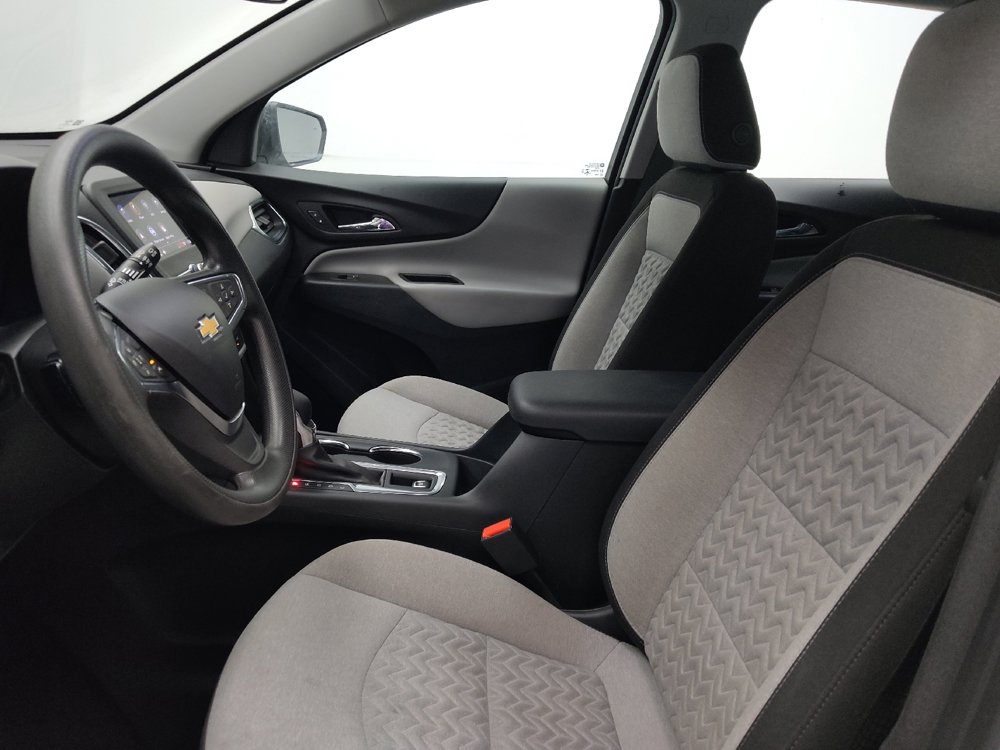 Used 2022 Chevrolet Equinox LS FWD image 17