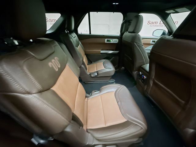 Used 2024 Ford Explorer King Ranch w/ Technology Package image 30