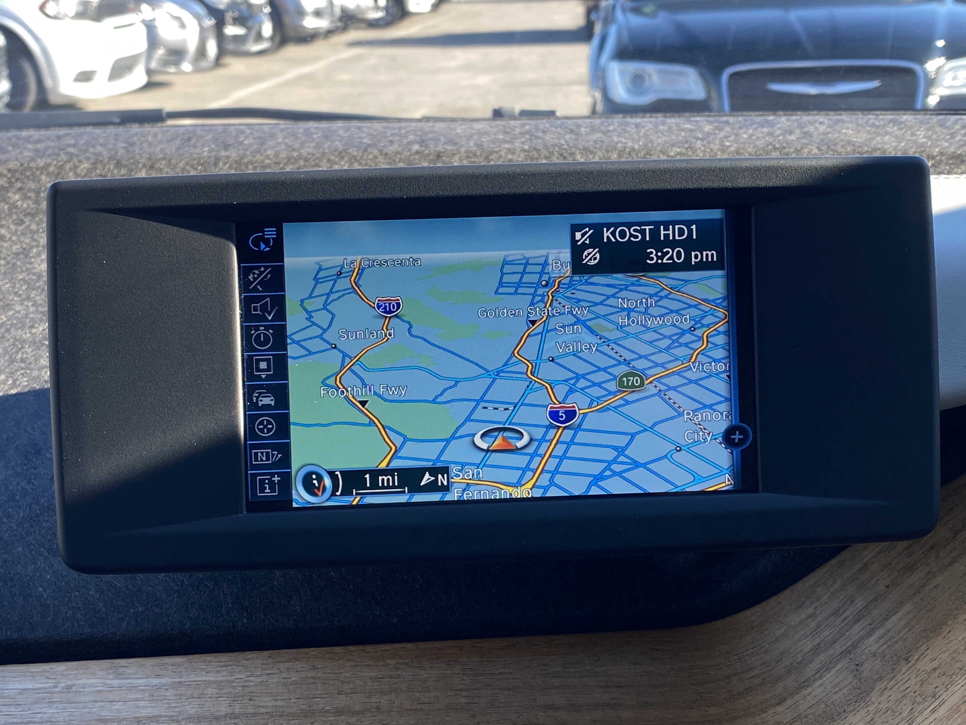 Used 2017 BMW i3 w/ Range Extender image 19