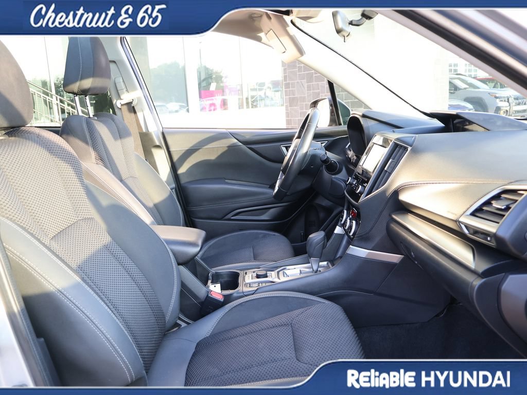 Used 2020 Subaru Forester Premium AWD/4WD image 9