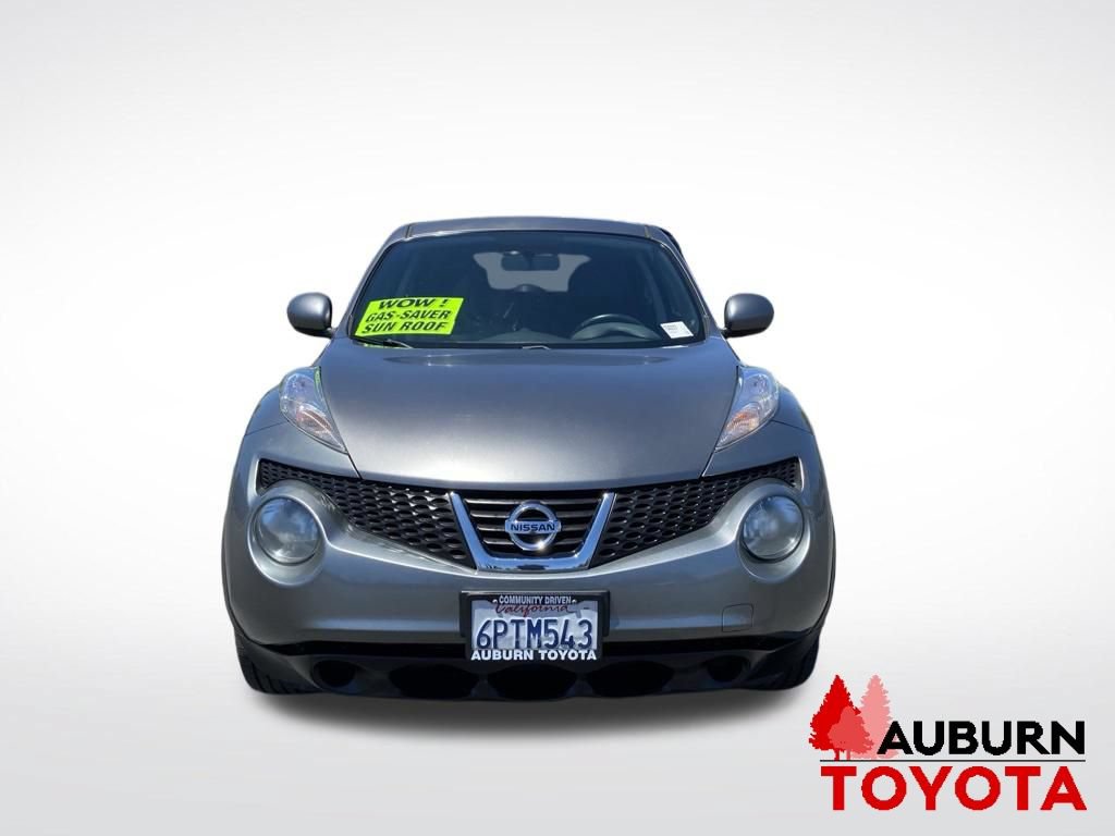 Used 2011 Nissan Juke SV FWD image 2