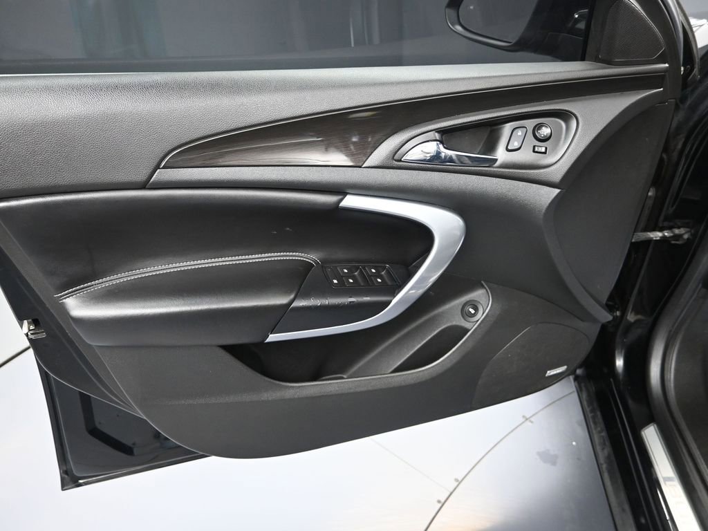 Used 2016 Buick Regal Premium w/ Driver Confidence Package #1 image 10