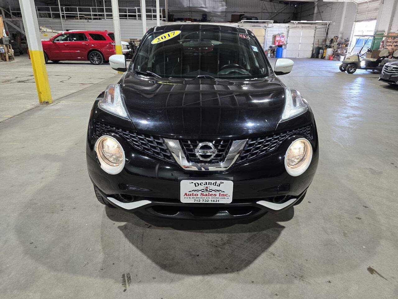 Used 2017 Nissan Juke SV AWD/4WD image 18