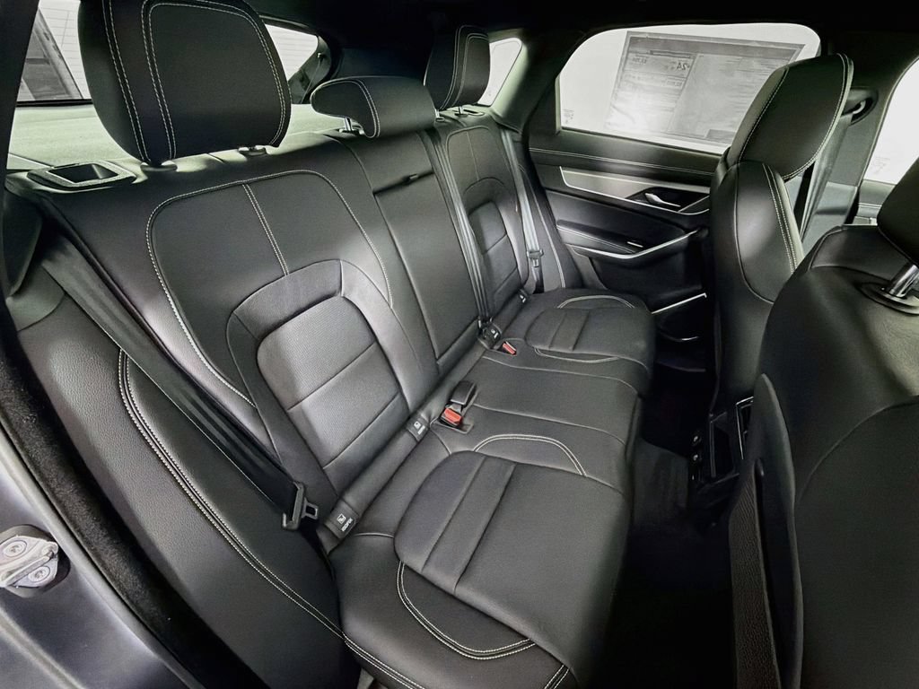Certified 2025 Jaguar F-PACE R-Dynamic S AWD/4WD image 28