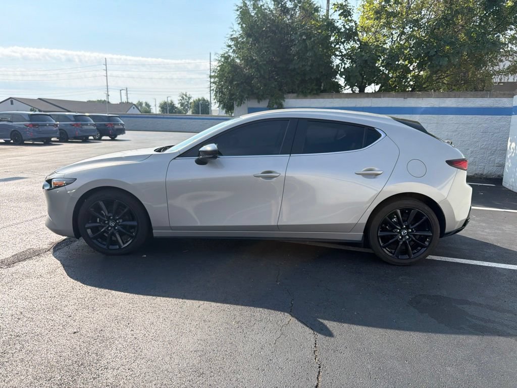 Used 2024 MAZDA MAZDA3 s FWD image 2