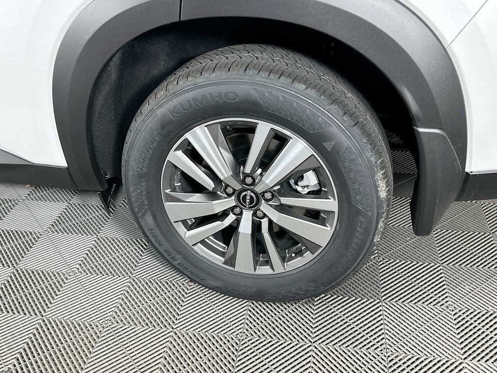 New 2026 Nissan Pathfinder SL AWD/4WD image 39