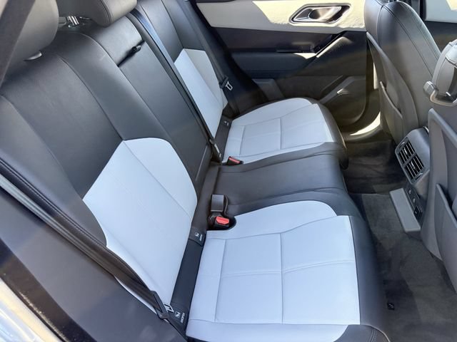 New 2026 Land Rover Range Rover Velar Dynamic SE AWD/4WD image 13