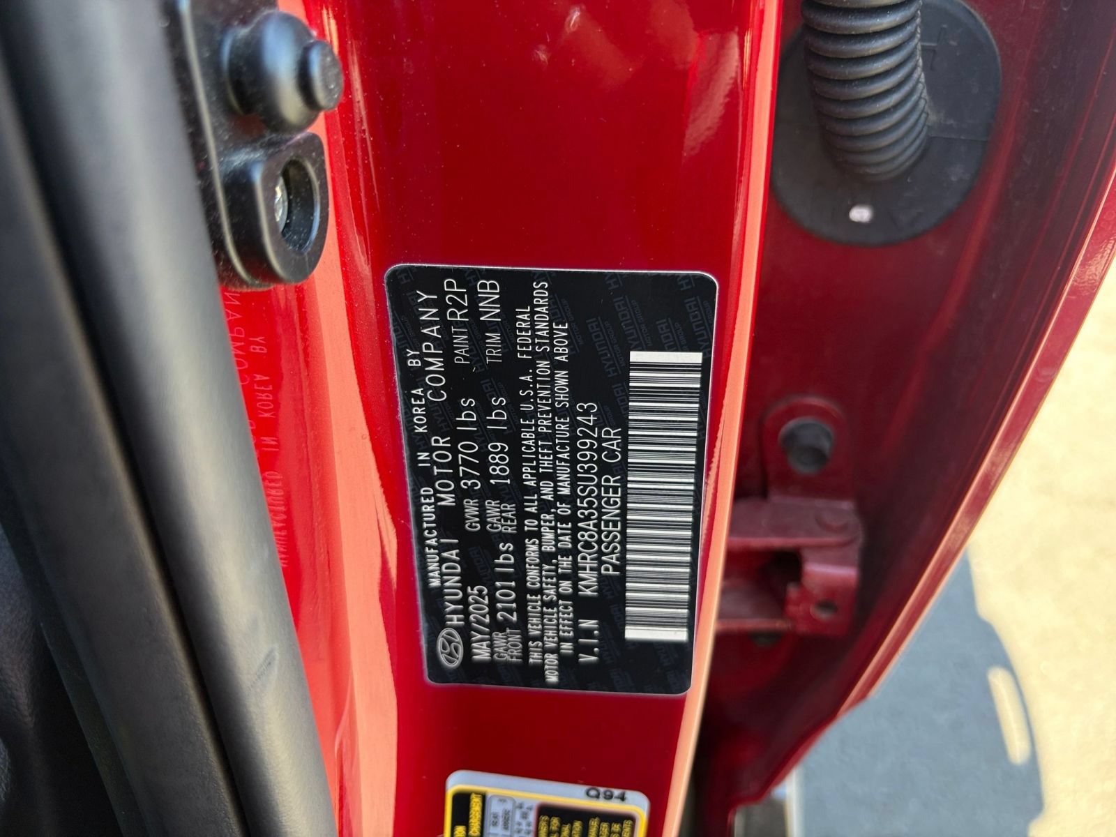 Used 2025 Hyundai Venue SEL FWD image 29
