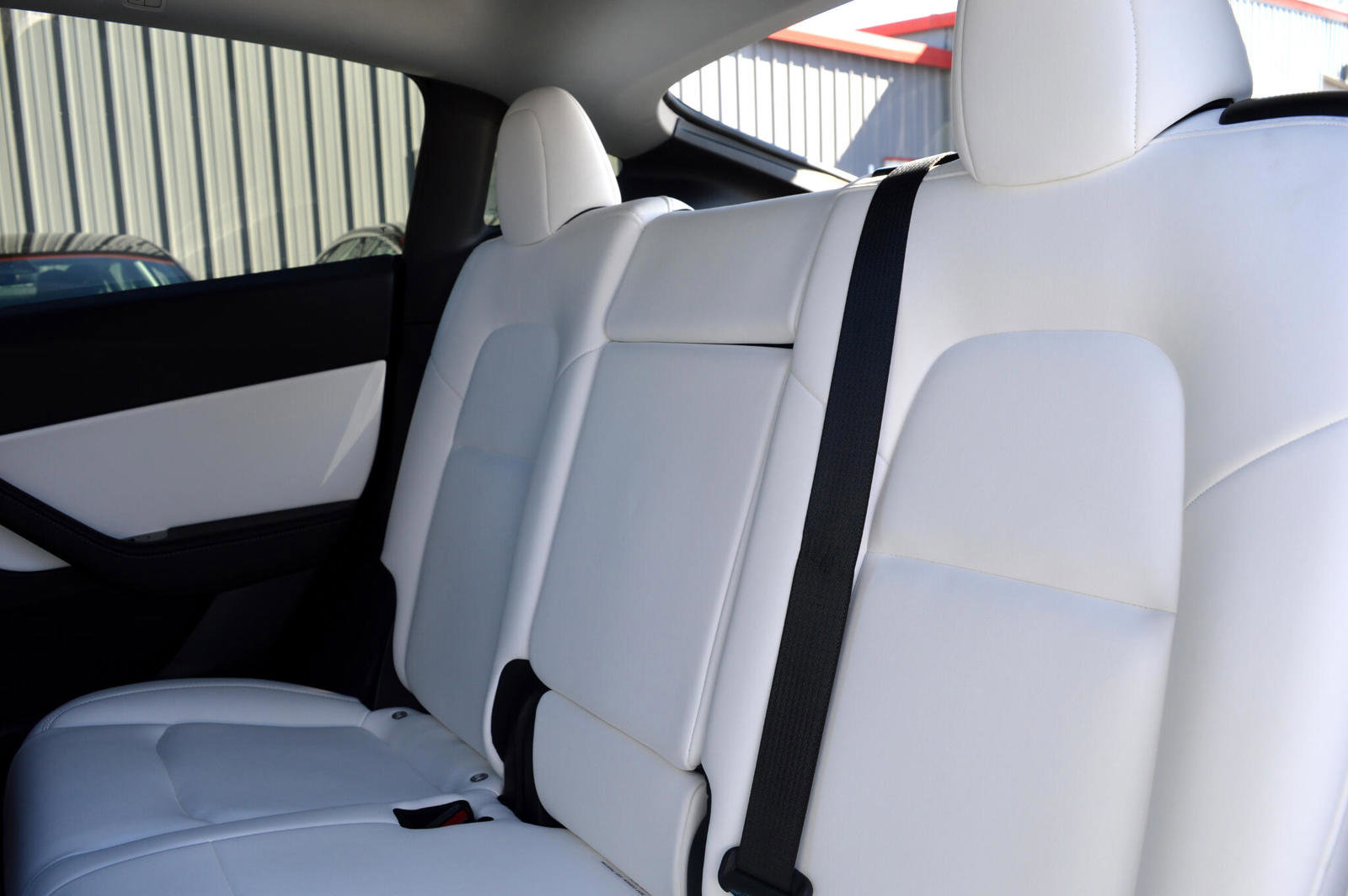 Used 2021 Tesla Model Y 2WD image 15