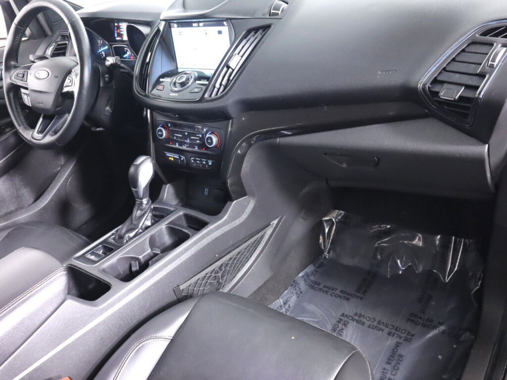Used 2019 Ford Escape Titanium AWD/4WD image 44