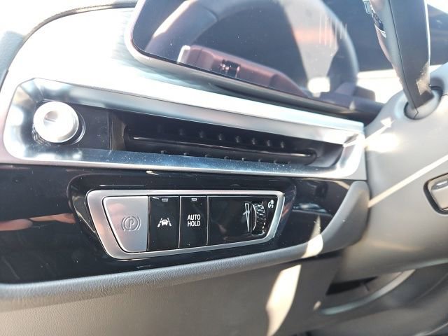 New 2026 Cadillac Lyriq Luxury w/ LPO, Floor Liner Package image 22