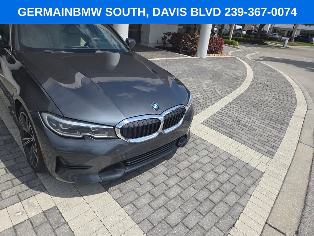 Used 2021 BMW 330i Sedan w/ Driving Assistance Package RWD image 25