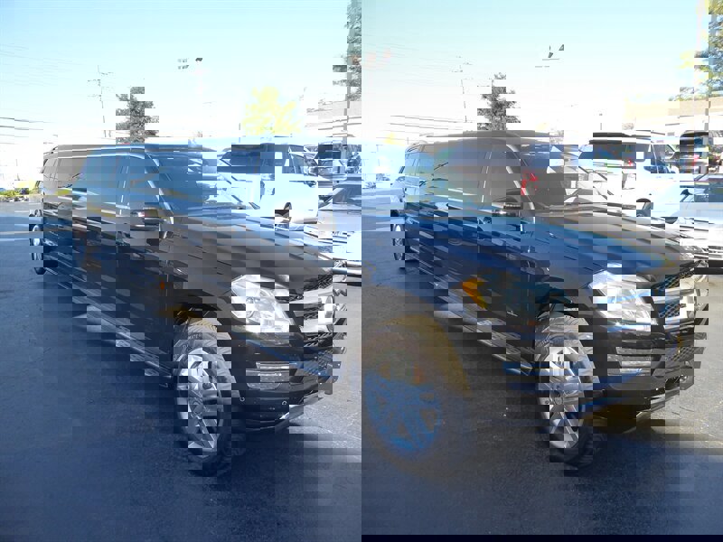 Used 2013 Mercedes-Benz GL 450 4MATIC image 1