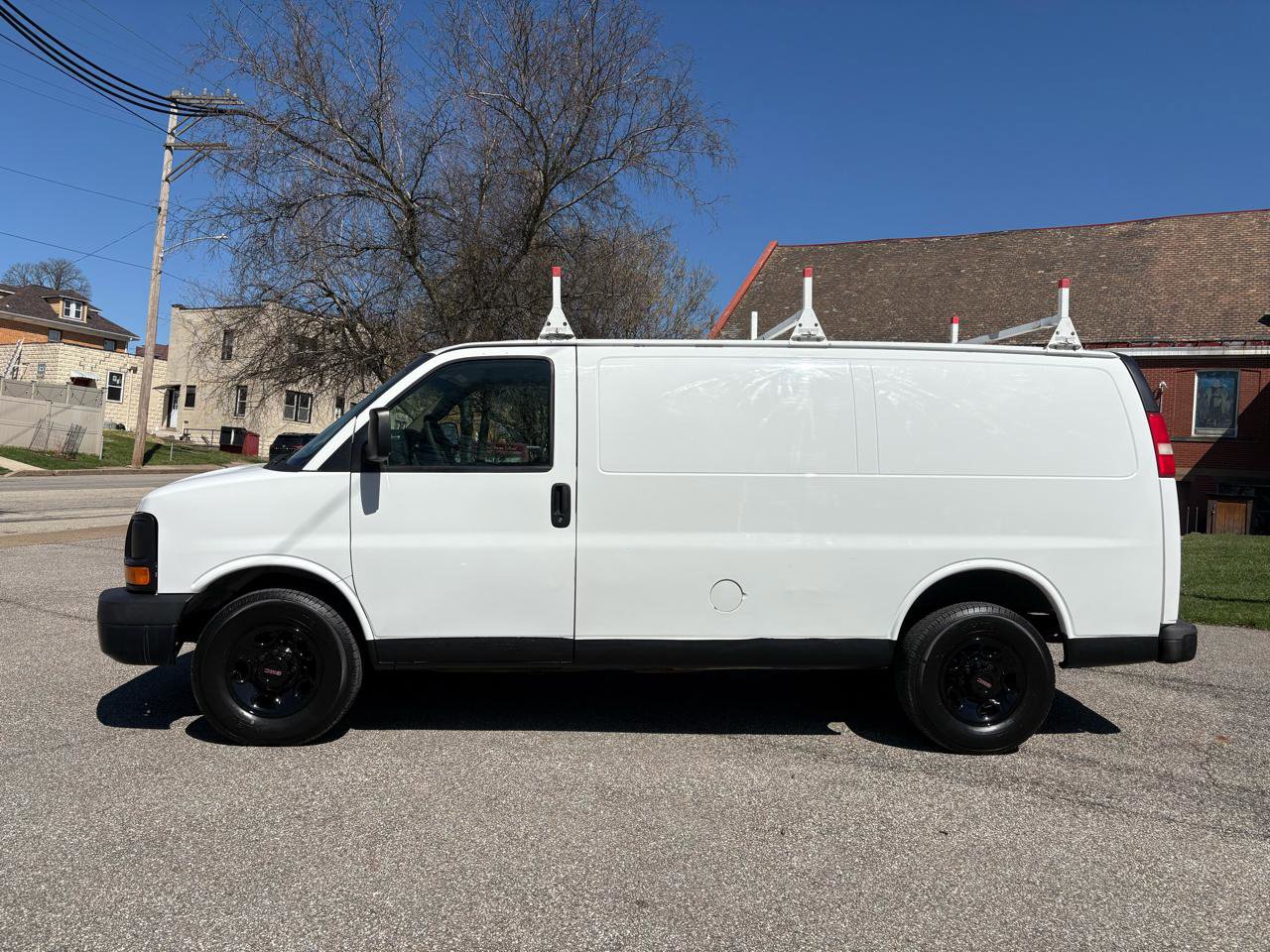 Used 2014 GMC Savana 2500 image 5