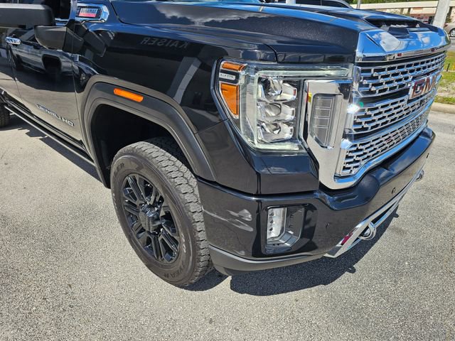 Used 2022 GMC Sierra 2500 Denali w/ Denali Black Diamond Edition AWD/4WD image 10