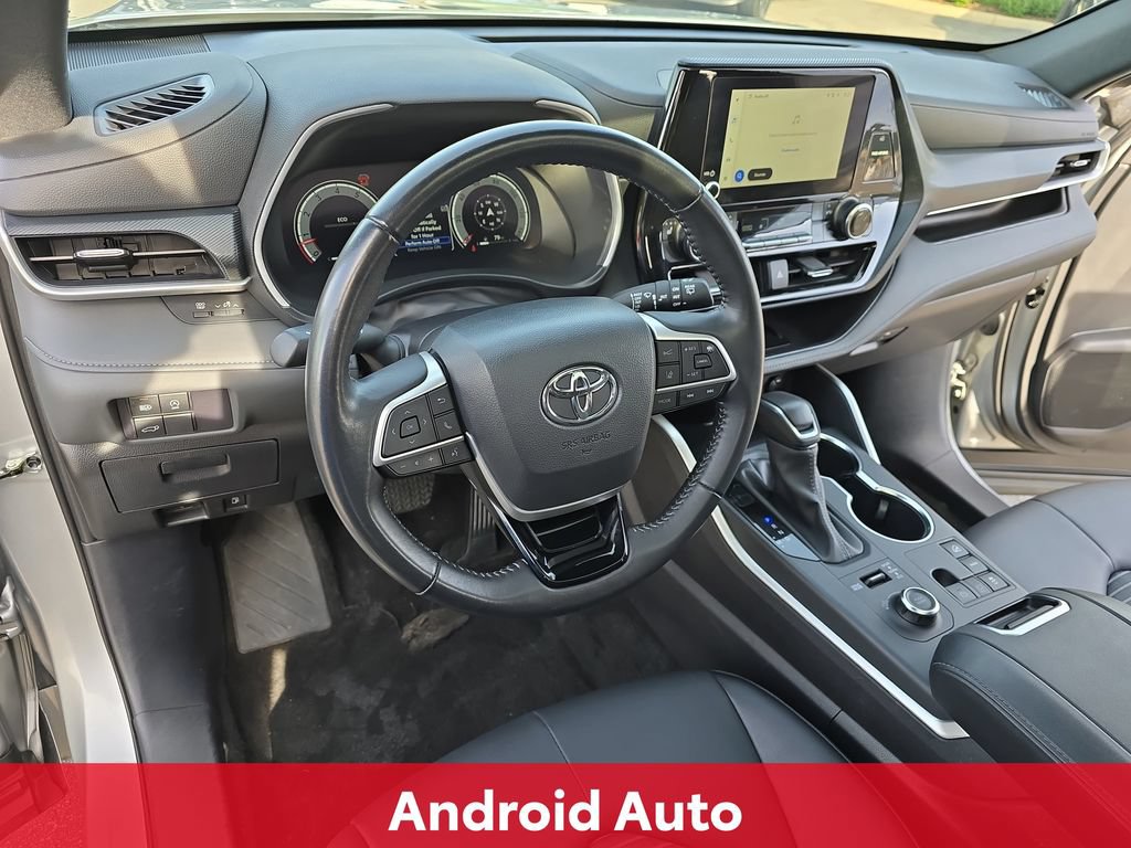 Certified 2025 Toyota Highlander XSE AWD/4WD image 20