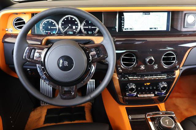 Certified 2023 Rolls-Royce Phantom Sedan image 21
