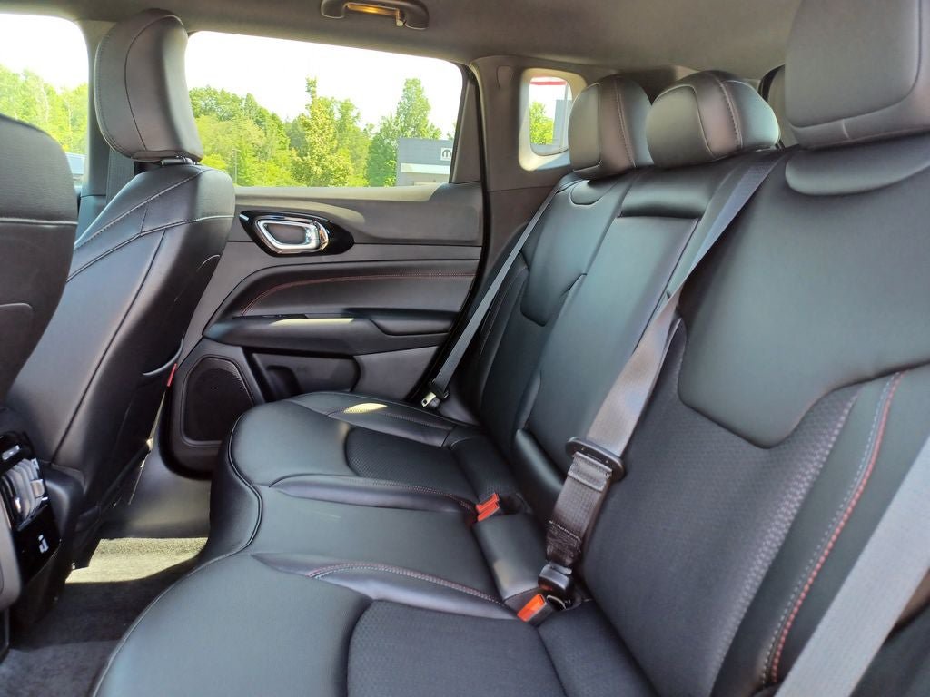 New 2026 Jeep Compass Trailhawk AWD/4WD image 30