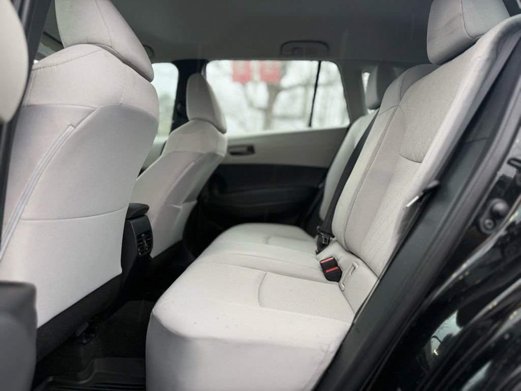 Used 2023 Toyota Corolla Cross L image 13