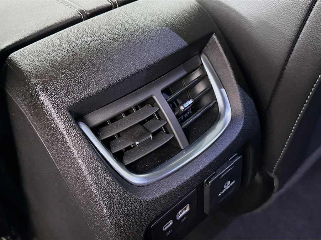 Used 2024 Chevrolet Blazer LT w/ Sound & Technology Package image 33