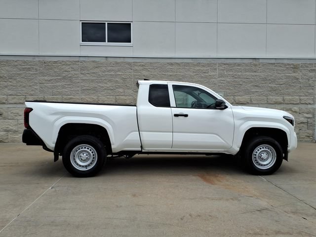 Used 2025 Toyota Tacoma SR RWD image 4